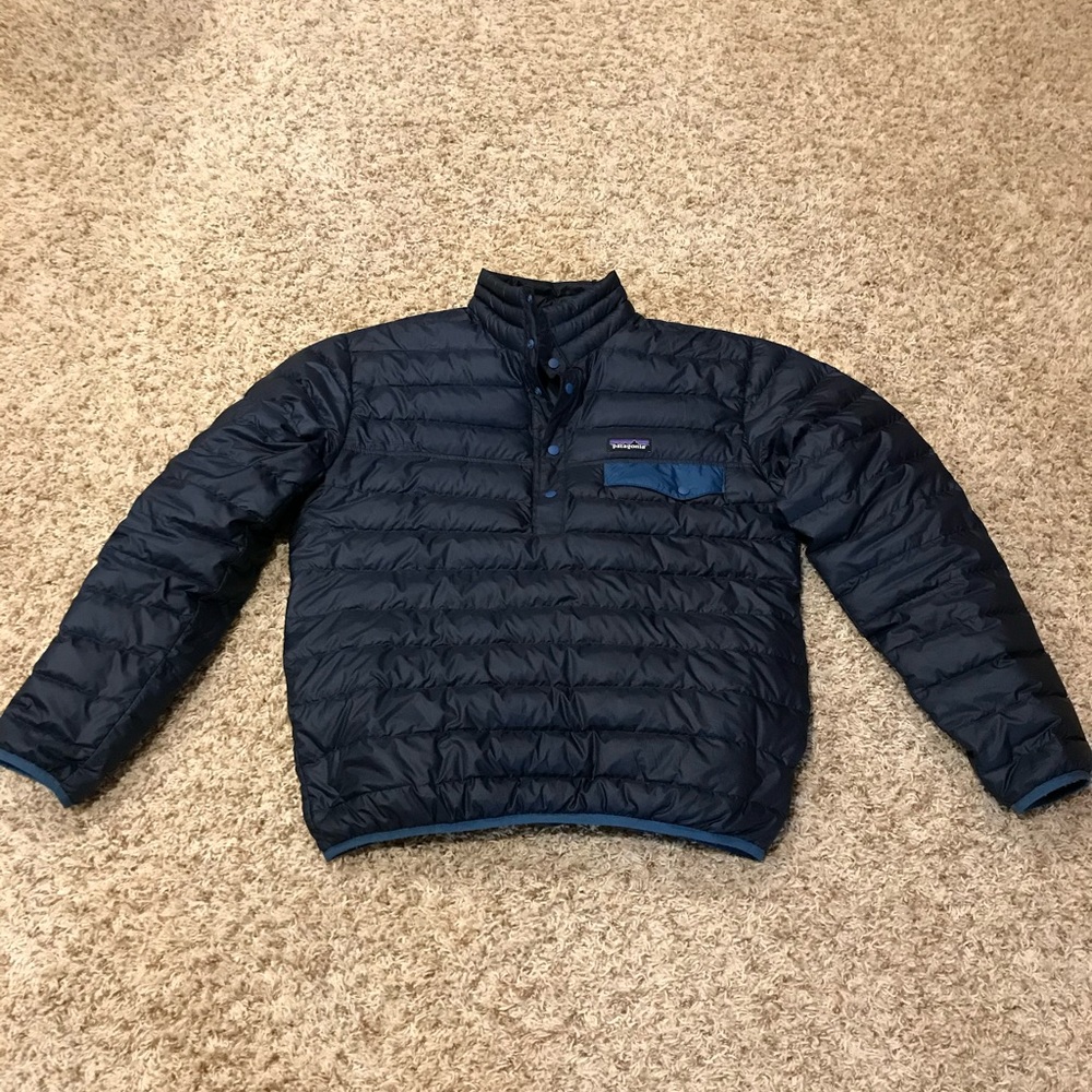 Men’s Size M Patagonia Pull Over Down Jacket